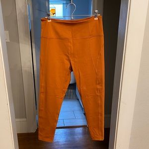 Girlfriend Collective - Rust Color Leggings - L